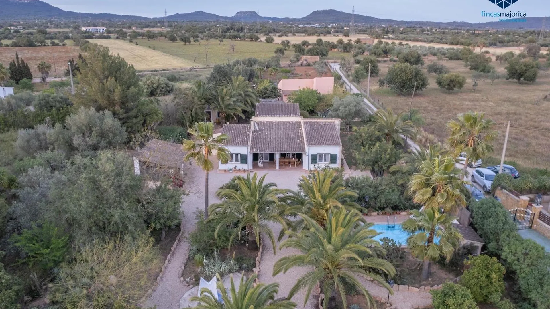 Finca Timanfaya Llucmajor  Holiday home Llucmajor (Mallorca)